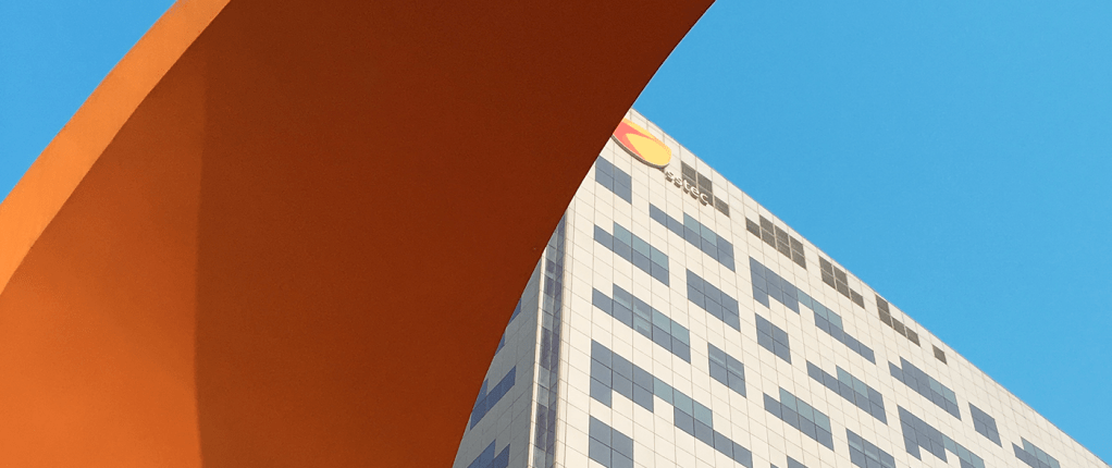 A tale of a branded&nbsp;sculpture